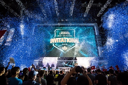 WBG作为LPL三号种子陷死亡之组，小组赛出线形势严峻-电竞比分